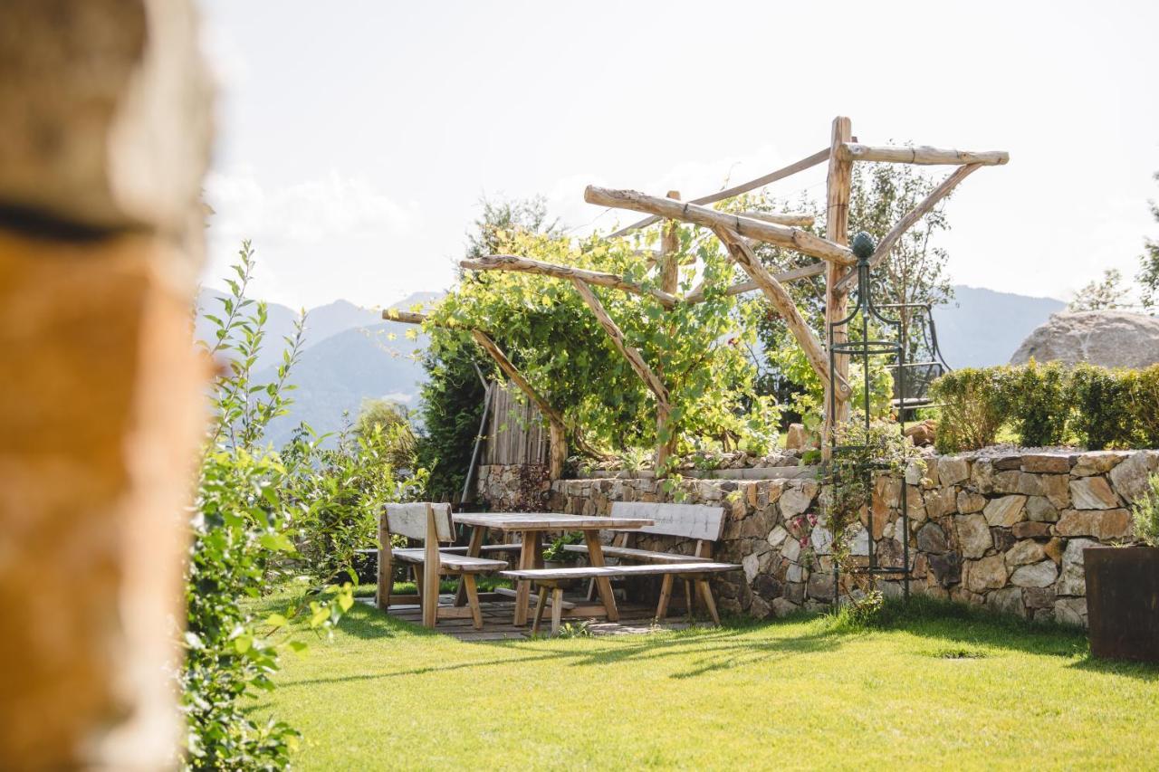 Feldthurnerhof Vinum-Natur-Relax Feldthurns Exterior foto